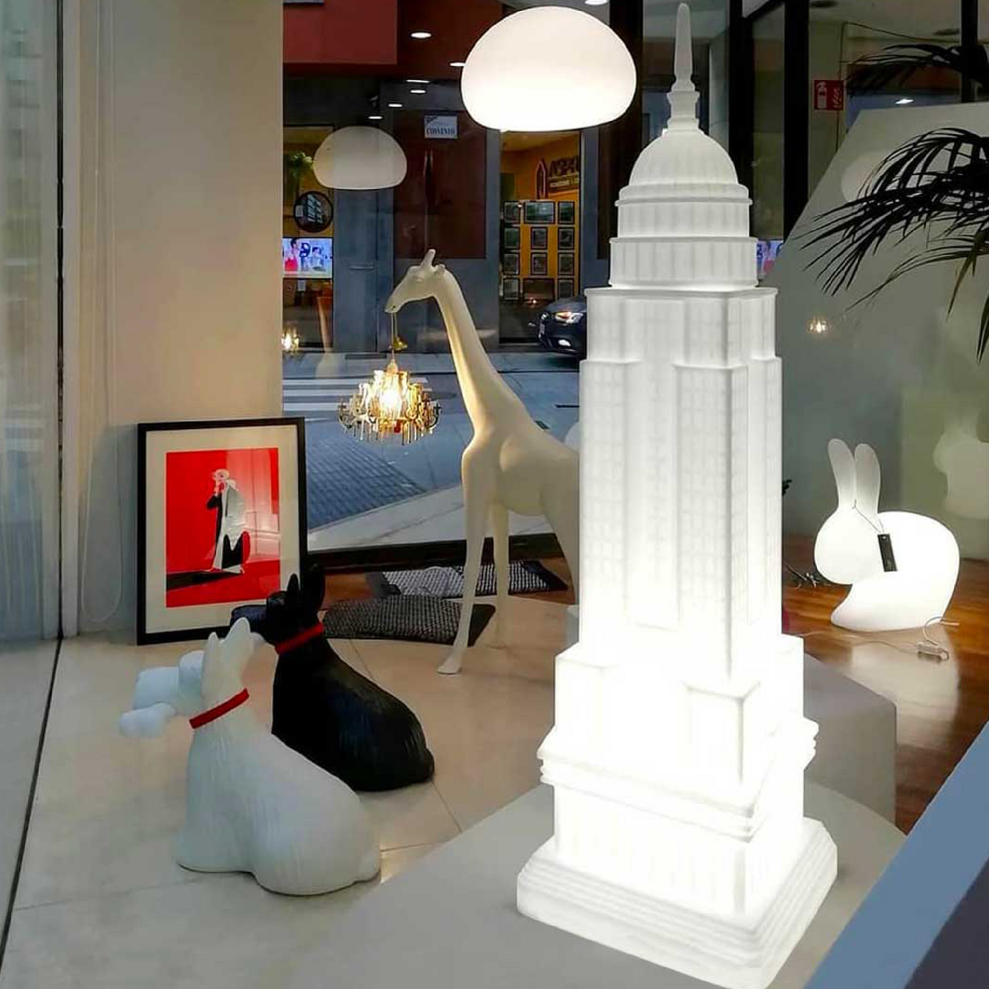 White Architectural Rechargeable LED Lamp | Qeeboo Empire | Italianfurniture.com