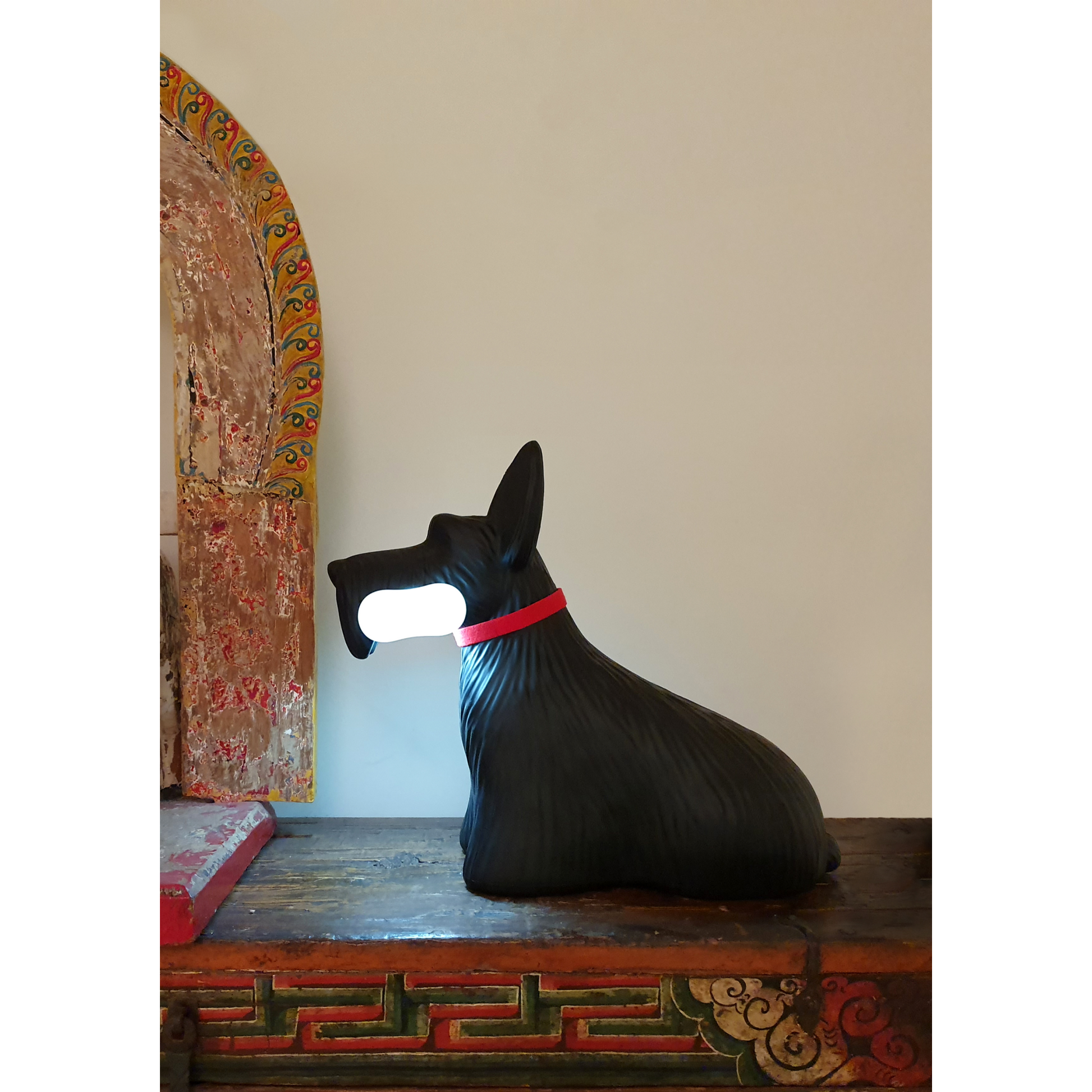 Decorative Dog Wireless Lamp | Qeeboo Scottie | Italianfurniture.com