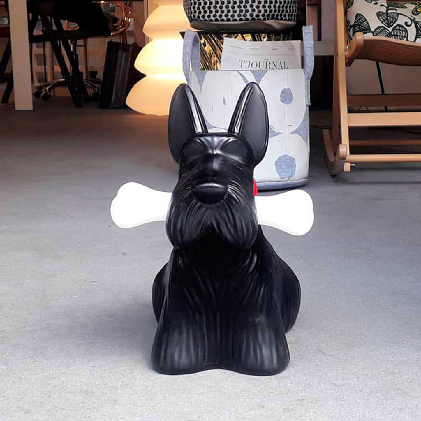 Decorative Dog Wireless Lamp | Qeeboo Scottie | Italianfurniture.com