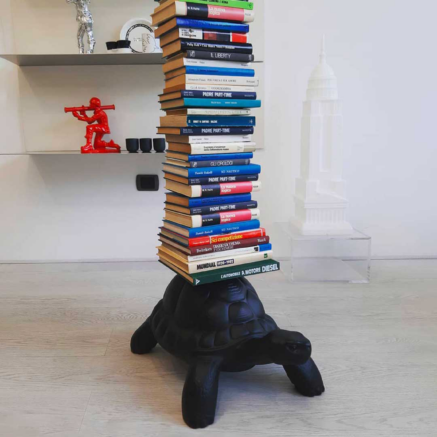 Modern Decorative Bookcase | Qeeboo Turtle Carry | Italianfurniture.com