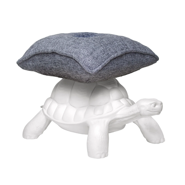 White Sculptured Pouf | Qeeboo Turtle Carry | Italianfurniture.com