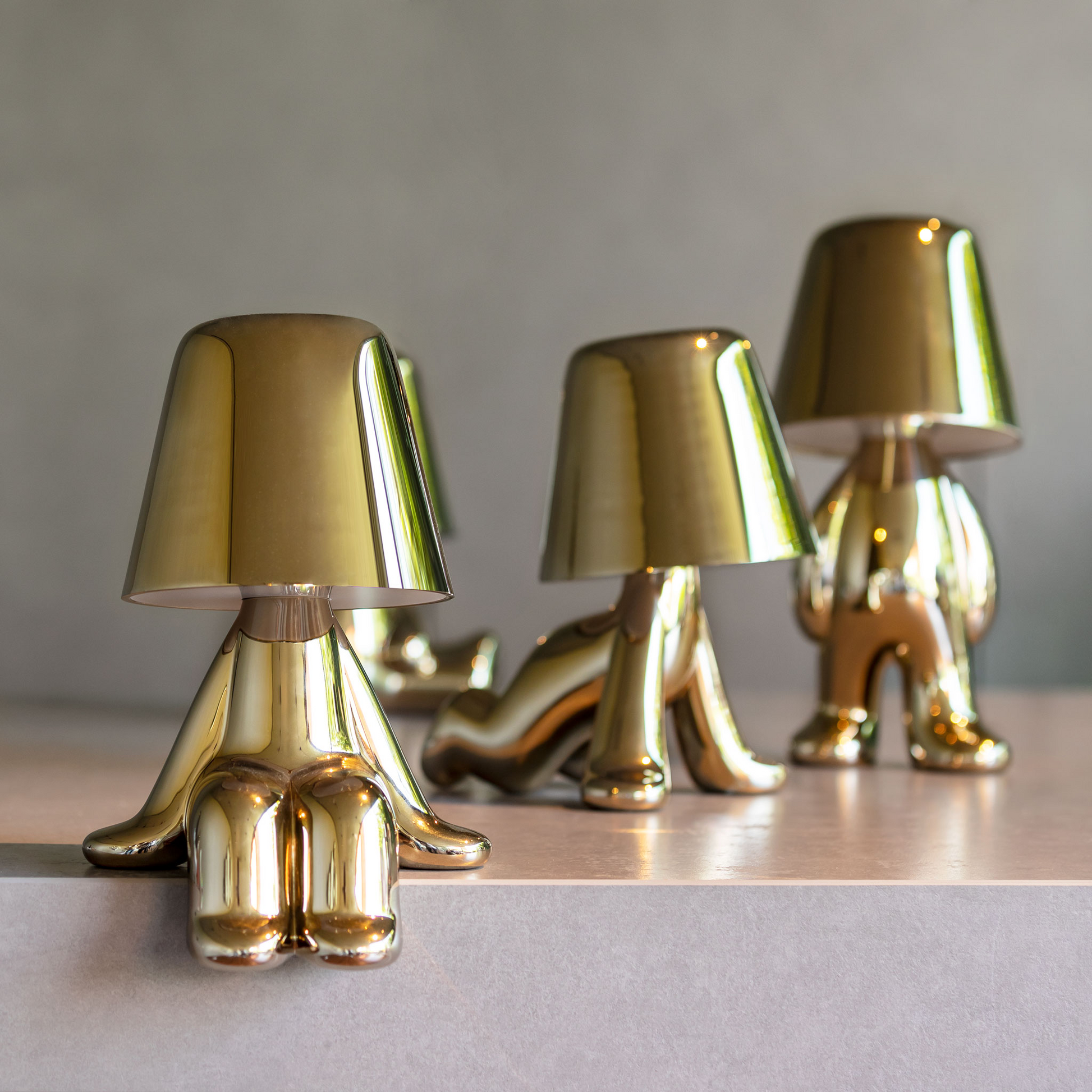 Metallic Child Figurine LED Lamp | Qeeboo Golden Brothers Bob | Italianfurniture.com