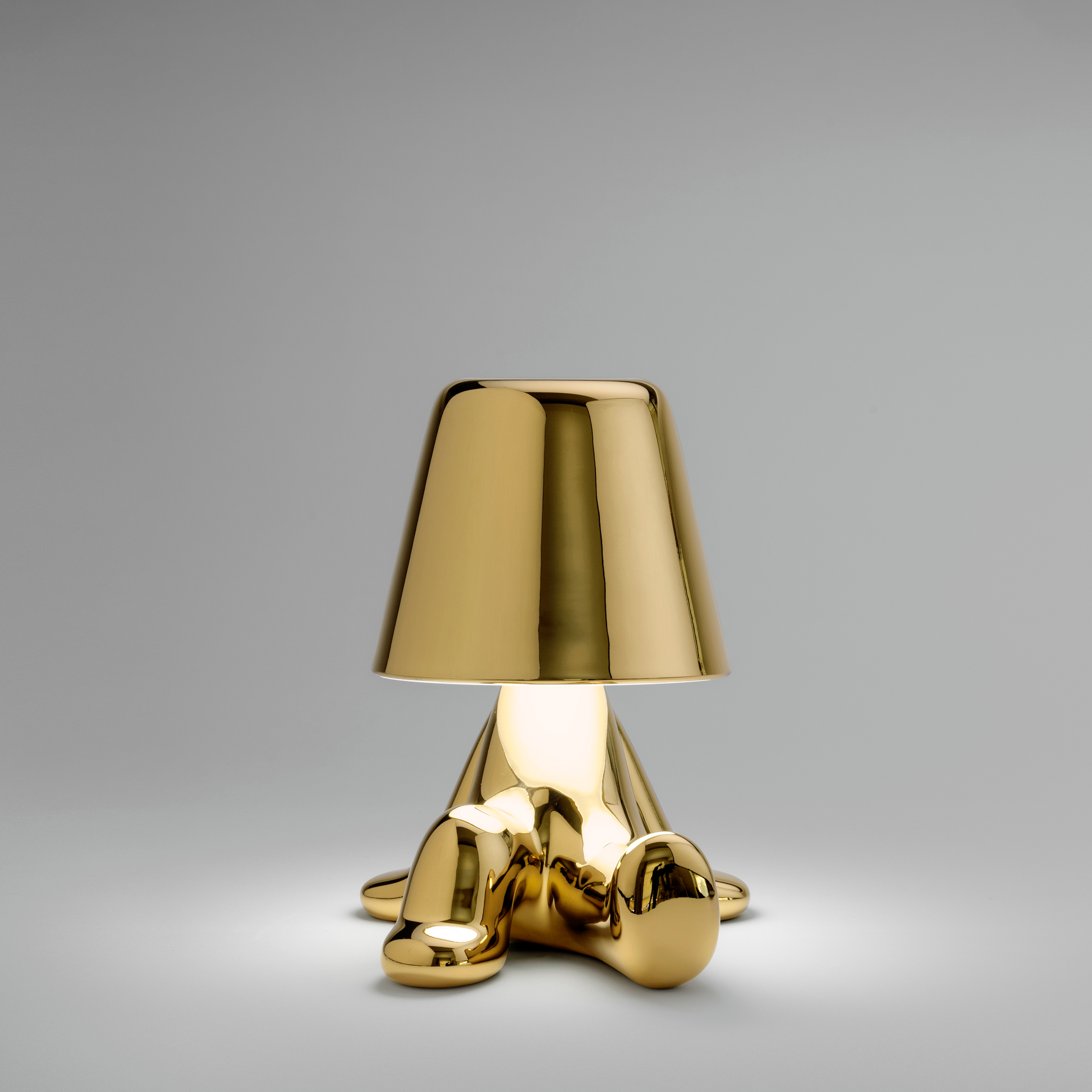 Metallic Child Figurine LED Lamp | Qeeboo Golden Brothers Bob | Italianfurniture.com