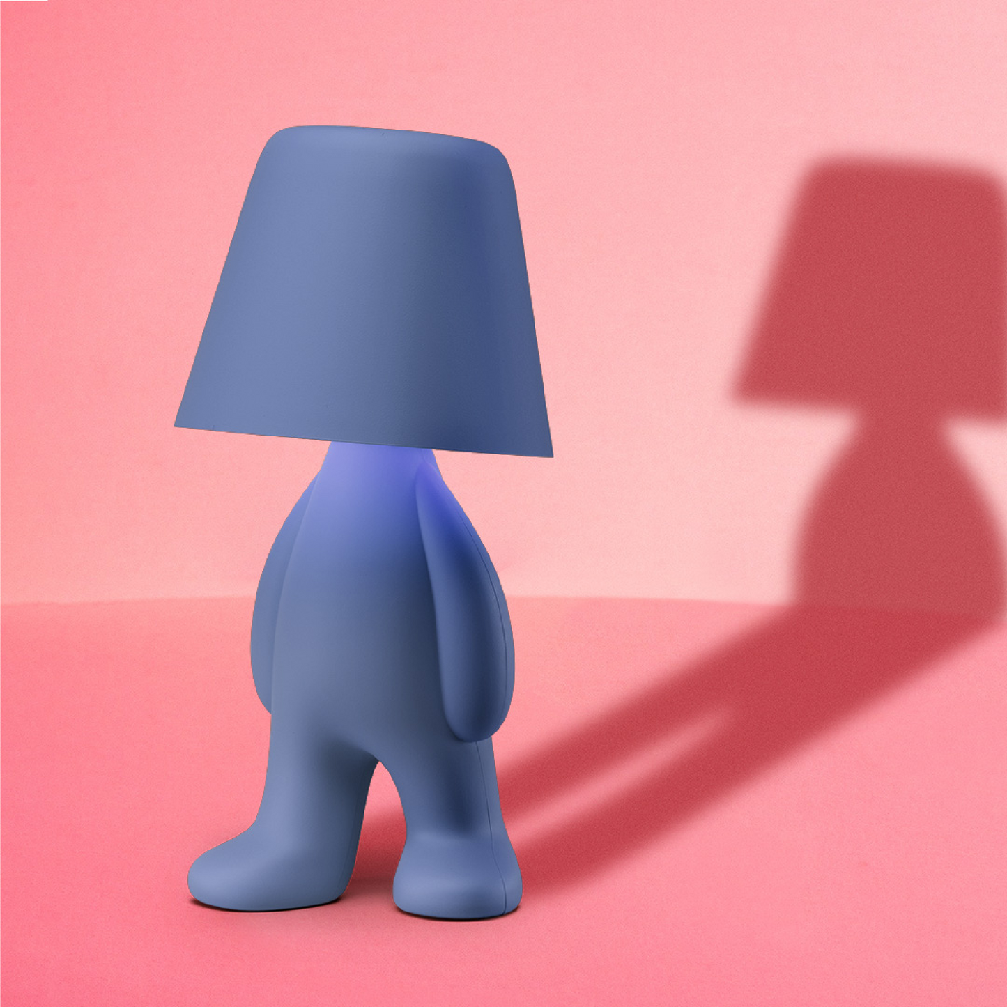 Standing Figure Table Lamp | Qeeboo Bigger Brother | Italianfurniture.com