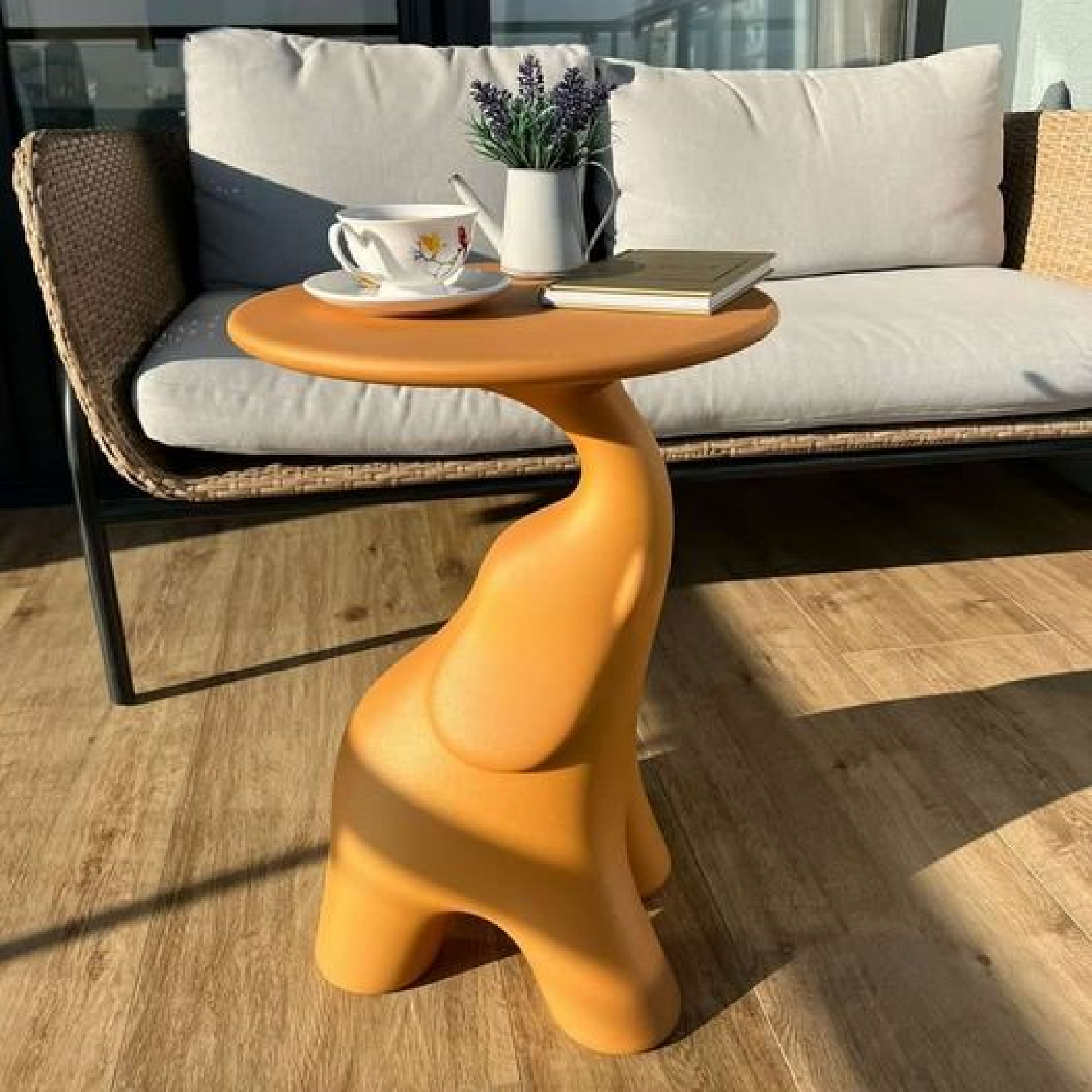 Elephant-Shaped Side Table | Qeeboo Pako | Italianfurniture.com