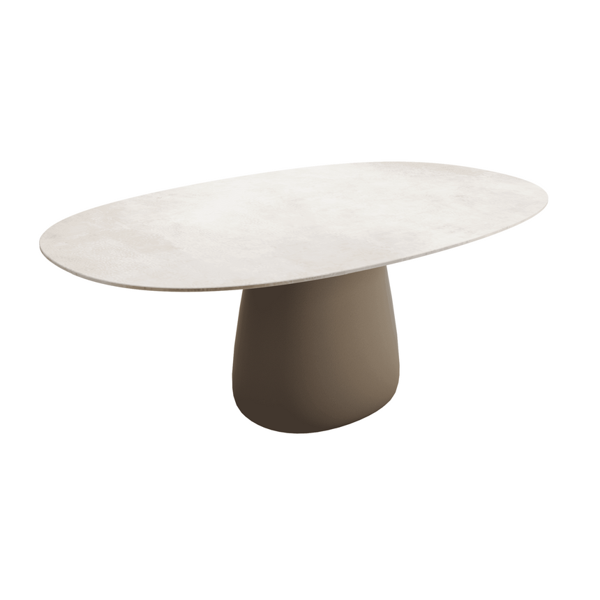 Oval Indoor/Outdoor Dining Table | Qeeboo Cobble | Italianfurniture.com