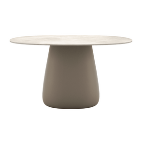 Oval Indoor/Outdoor Dining Table | Qeeboo Cobble | Italianfurniture.com