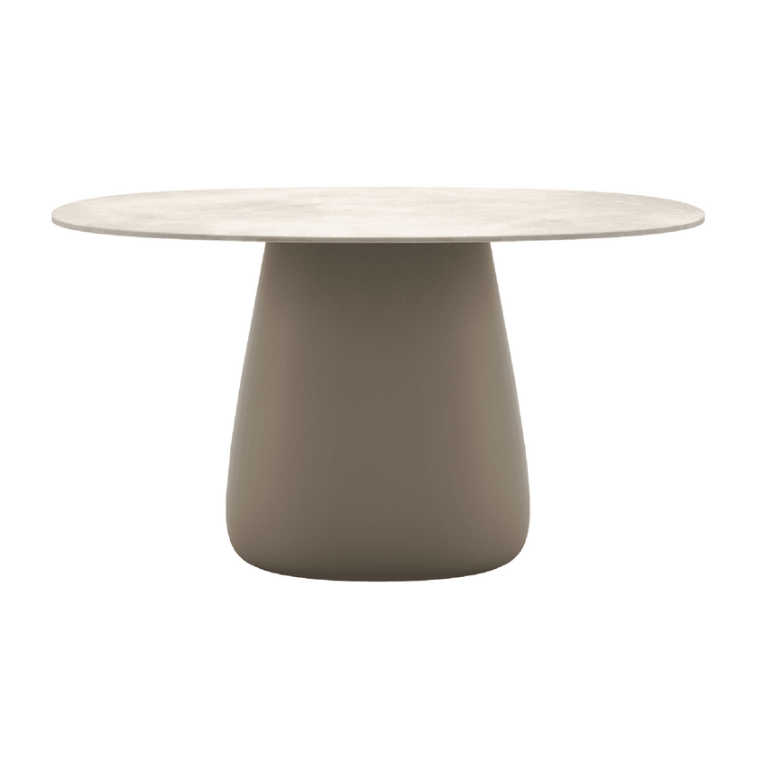 Oval Indoor/Outdoor Dining Table | Qeeboo Cobble | Italianfurniture.com