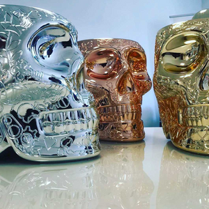 Metallic Skull Stool Side Table | Qeeboo Mexico | Italianrfurniture.com