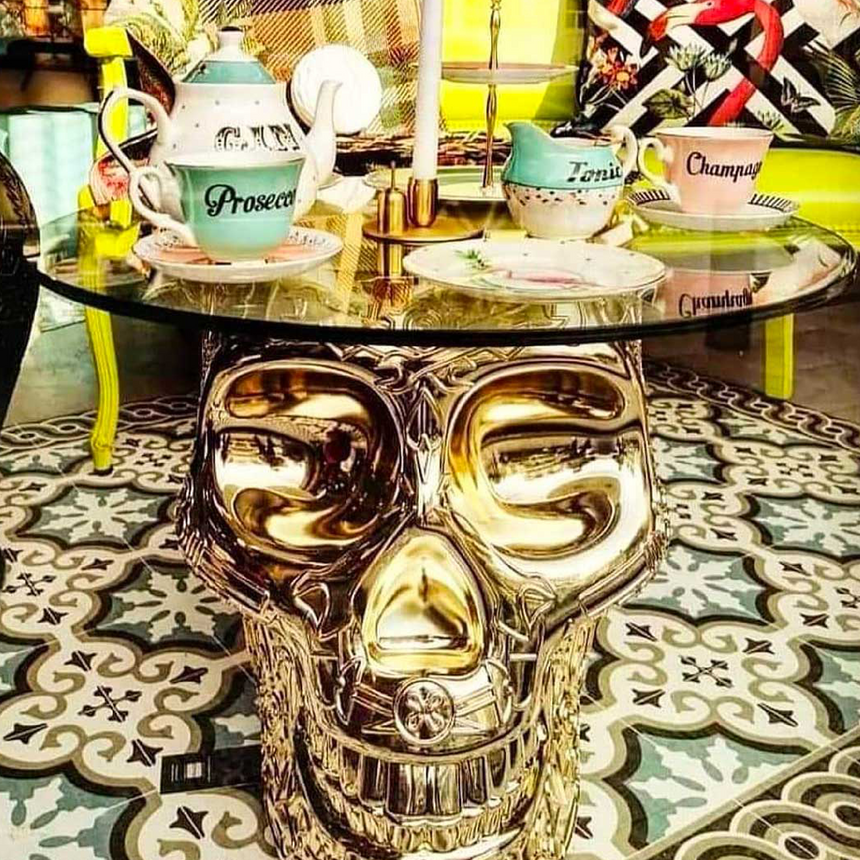 Metallic Skull Stool Side Table | Qeeboo Mexico | Italianrfurniture.com