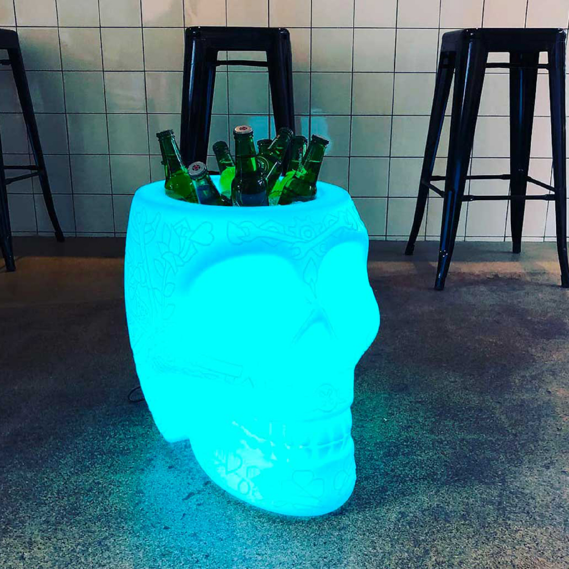 LED Planter & Champagne Cooler Lamp | Qeeboo Mexico | Italianfurniture.com