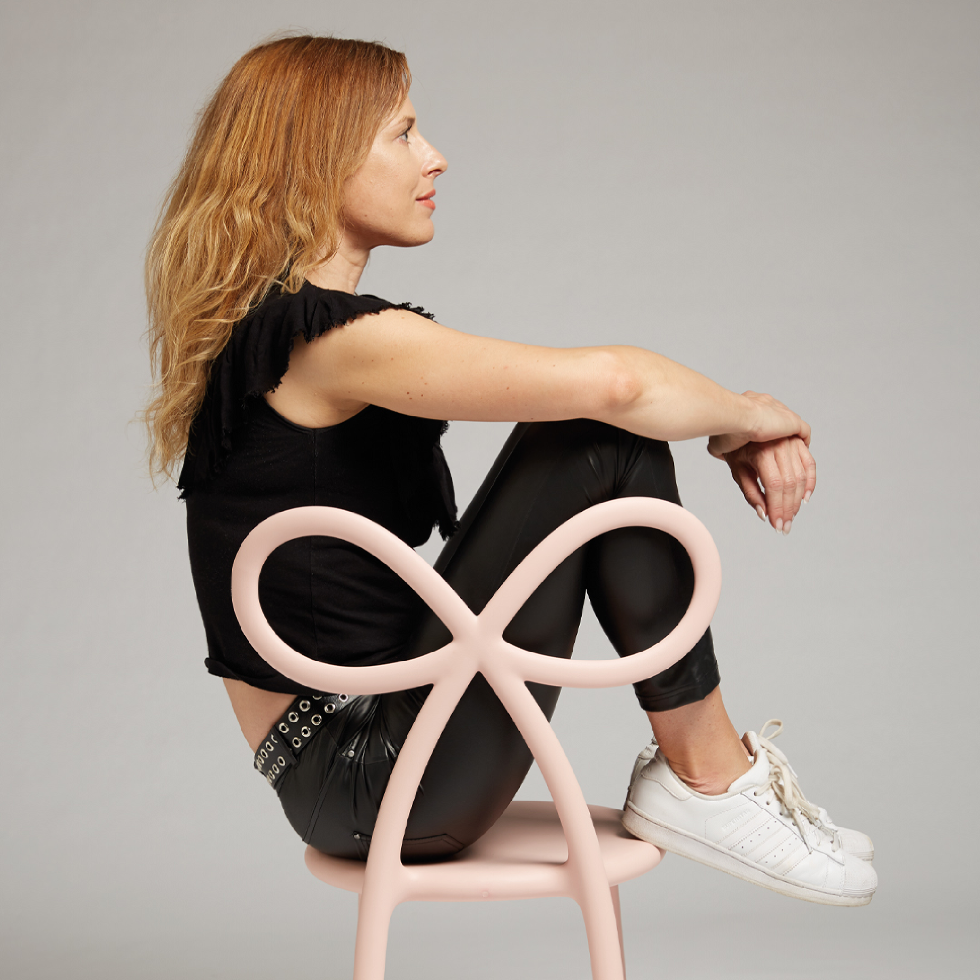 Bow Design Dining Chair | Qeeboo Ribbon | Italianfurniture.com