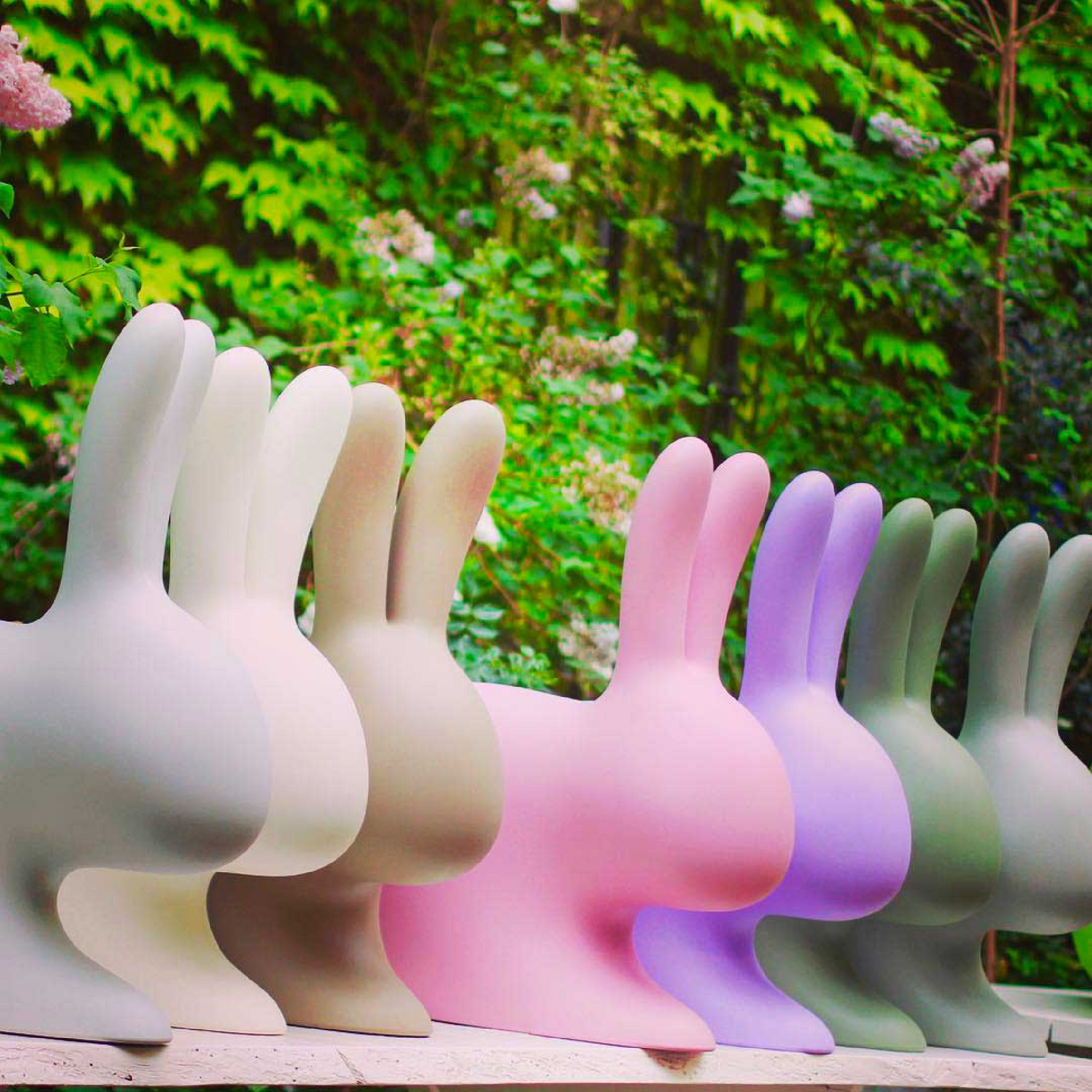 Molded Bunny Chair | Qeeboo Rabbit | Italianfurniture.com