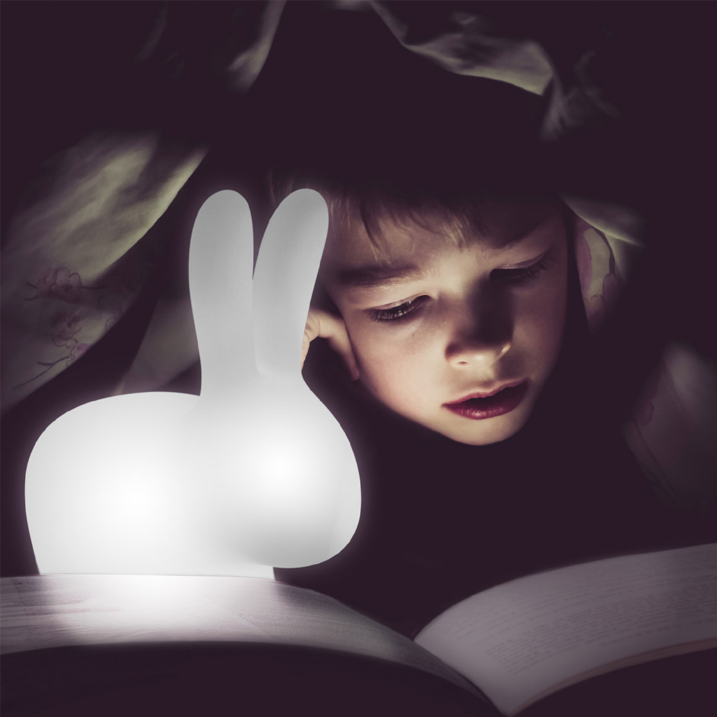 White Rabbit Chair LED Lamp | Qeeboo Rabbit | Italianfurniture.com