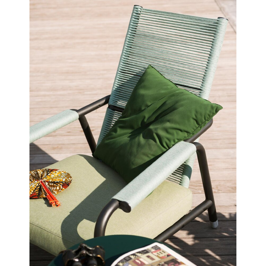 Rope Back Outdoor Lounge Chair | Roda Astra | Italianfurniture.com