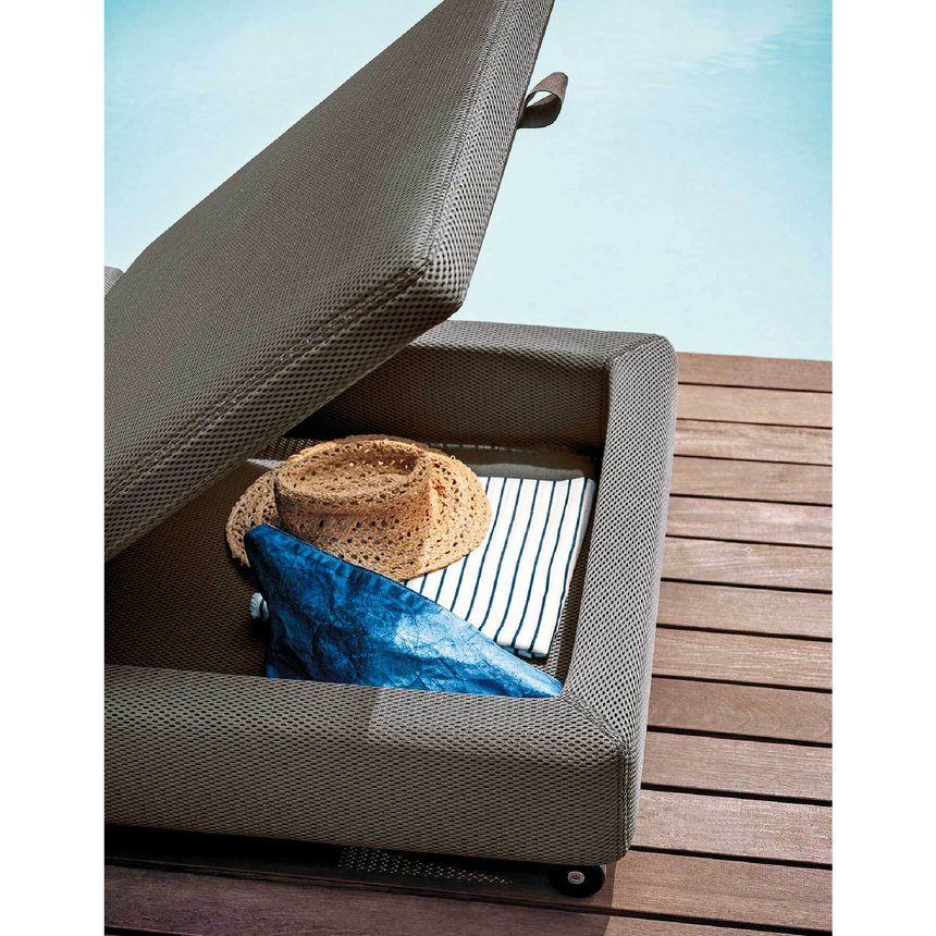 Wheeled Outdoor Storage Sunlounger | Roda Double | Italianfurniture.com