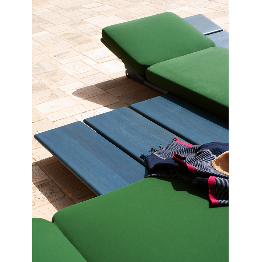 Iroko Outdoor Coffee Table | Roda Eolie | Italianfurniture.com