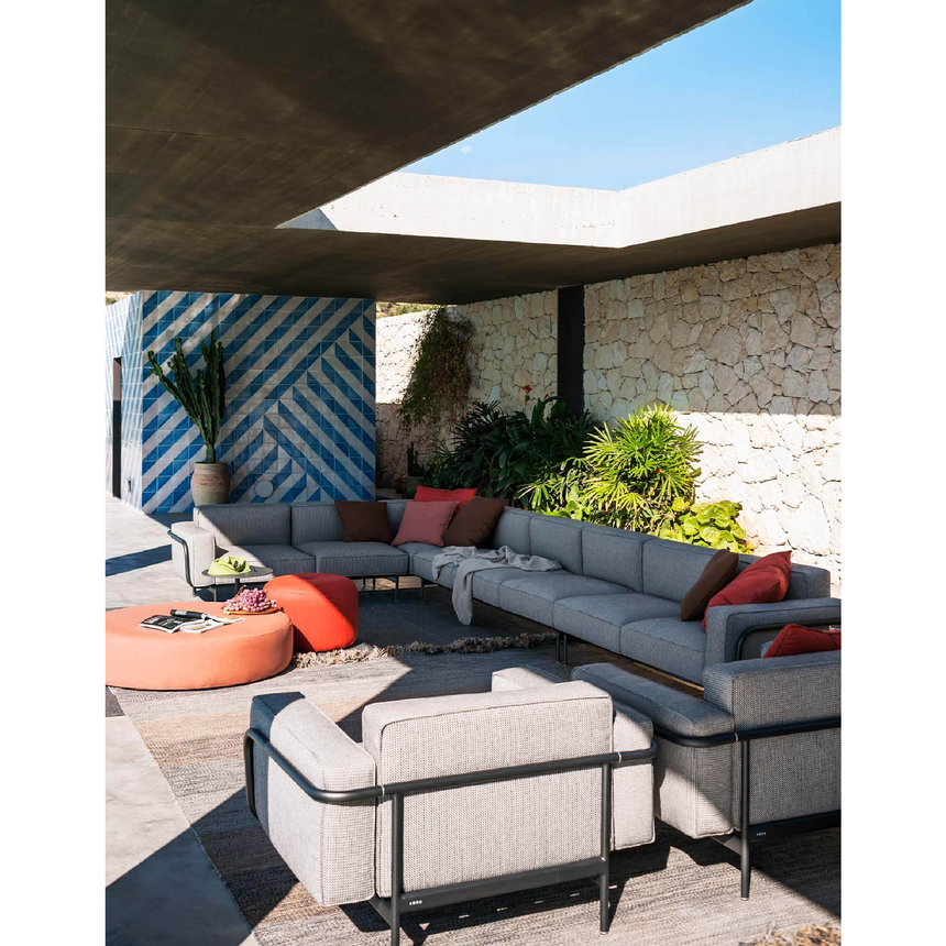 Aluminum Framed Outdoor Armchair | Roda Estendo | Italianfurniture.com