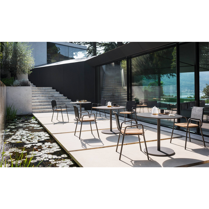 Metal Outdoor Dining Armchair | Roda Guest | Italianfurniture.com