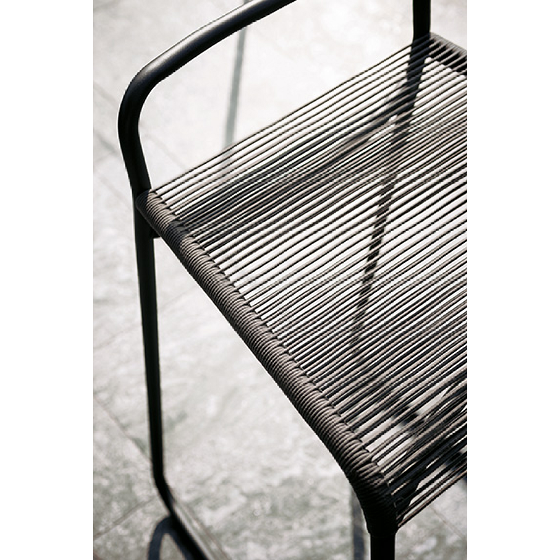 Outdoor String Bar Stool | Roda Harp | Italianfurniture.com