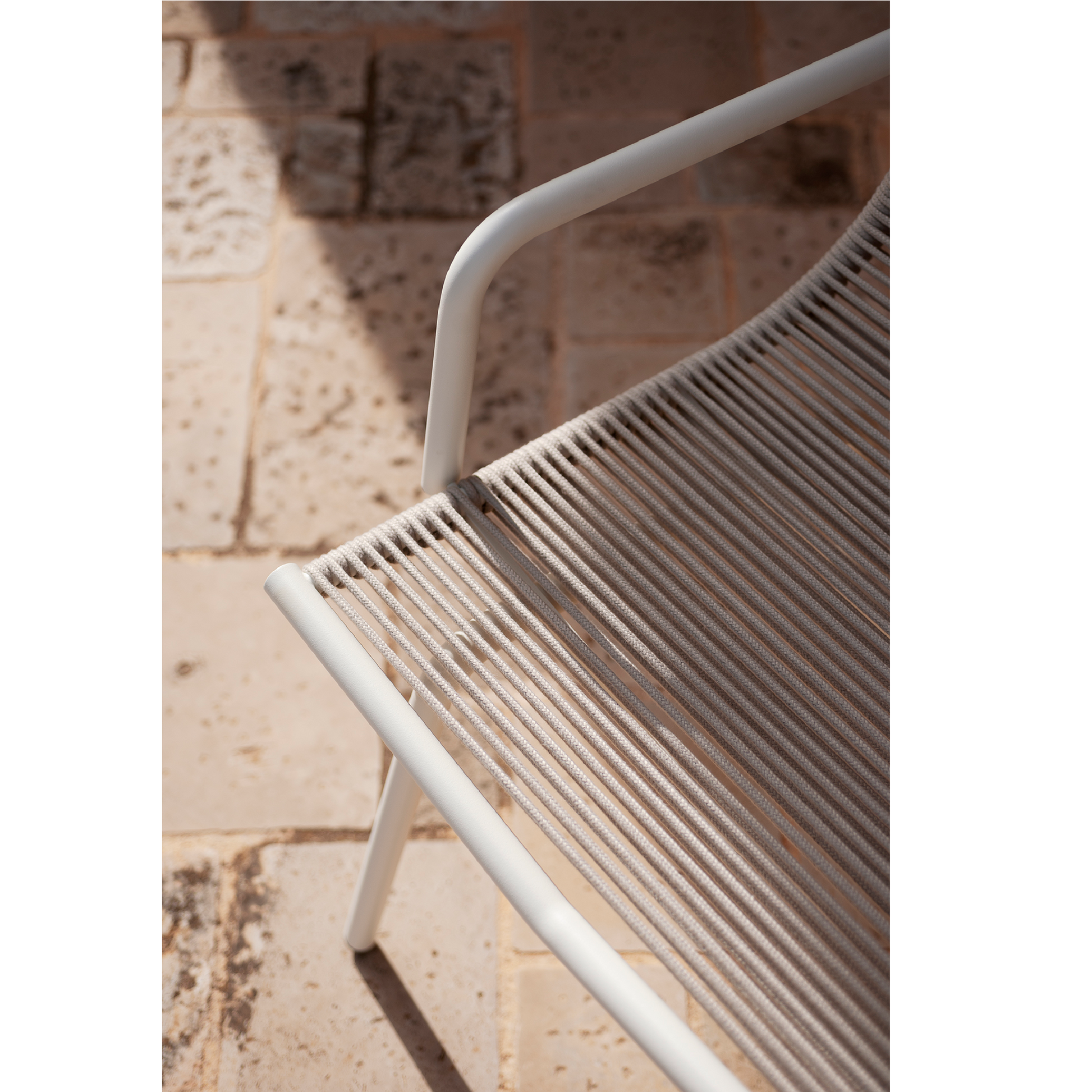 Cord Outdoor Armchair | Roda Laze | Italianfurniture.com