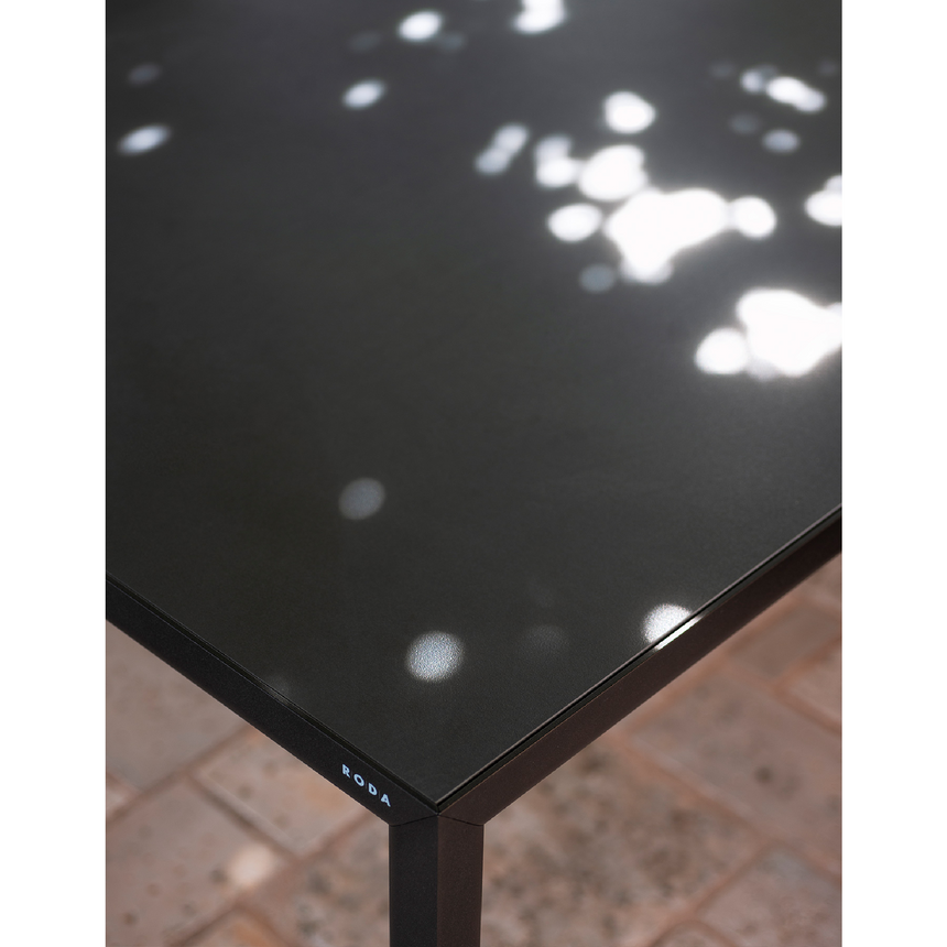 Aluminum Outdoor Dining Table | Roda Plein Air | Italianfurniture.com