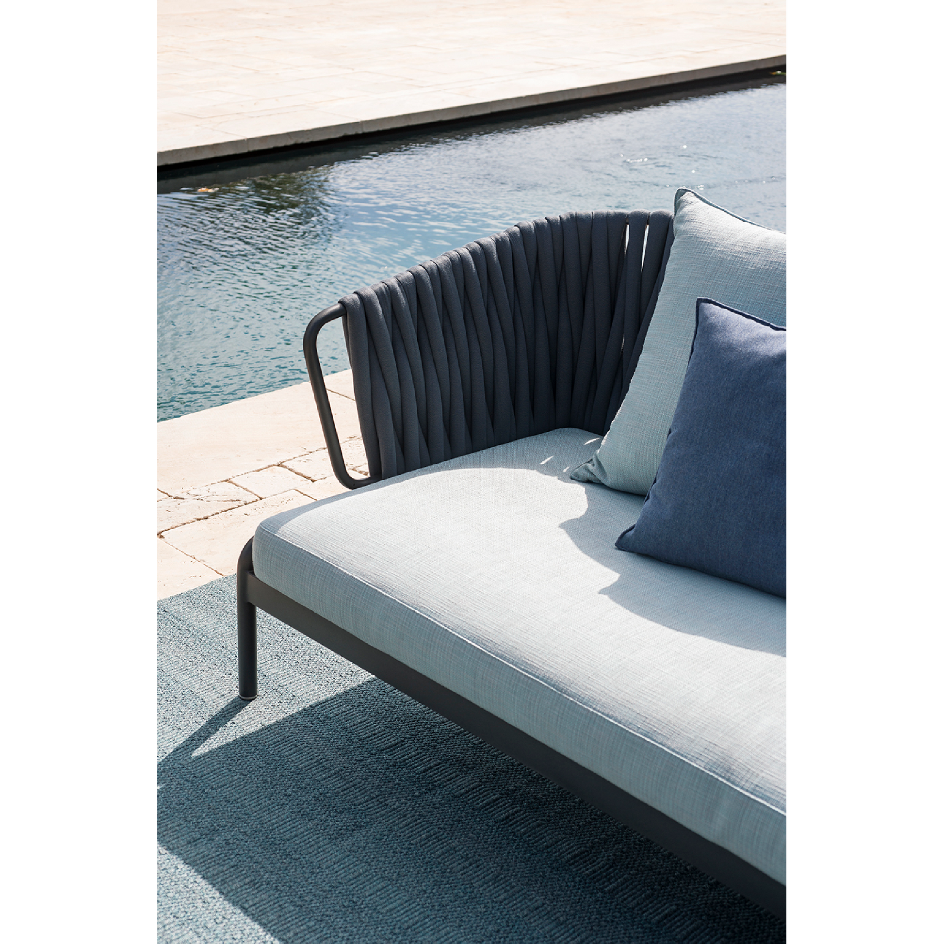 Padded Back Outdoor Armchair | Roda Spool | Italianfurniture.com