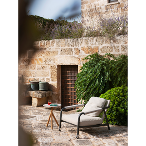 Tripod Outdoor Side Table | Roda Stork | Italianfurniture.com