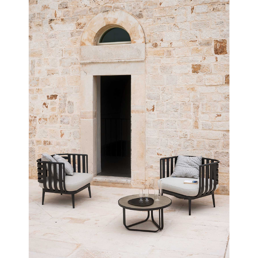 Slatted Outdoor Lounge Armchair | Roda Thea | Italianfurniture.com