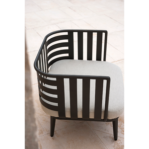 Slatted Outdoor Lounge Armchair | Roda Thea | Italianfurniture.com