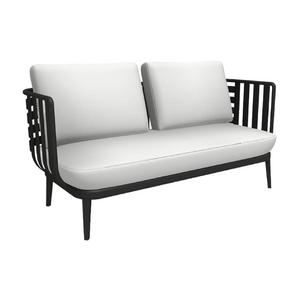 Slatted Outdoor 2-Seater Sofa | Roda Thea | Italianfurniture.com