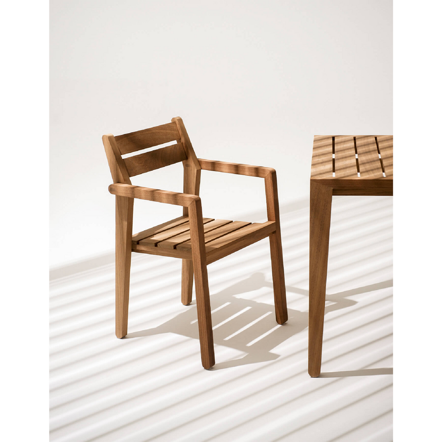 Iroko Slatted Outdoor Armchair | Roda Zania | Italianfurniture.com