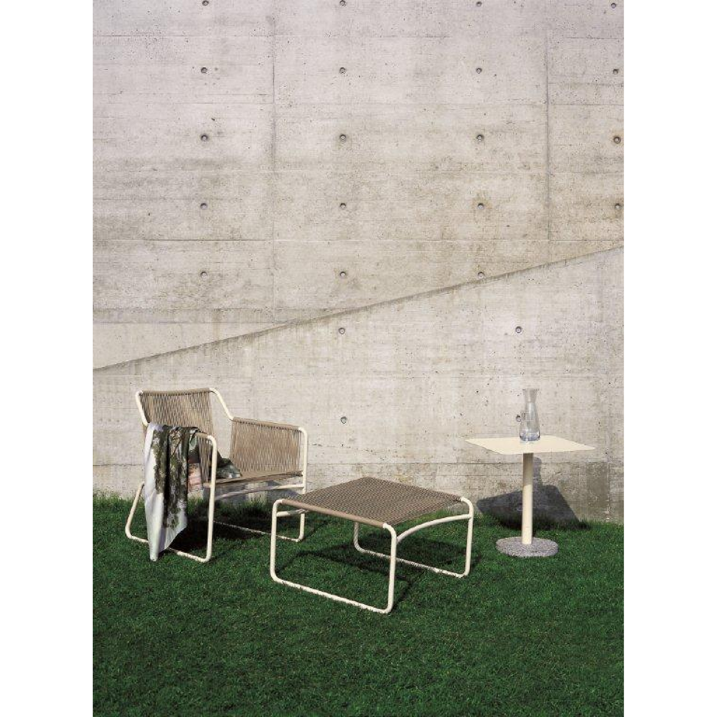 Outdoor String Lounge Chair | Roda Harp | Italianfurniture.com