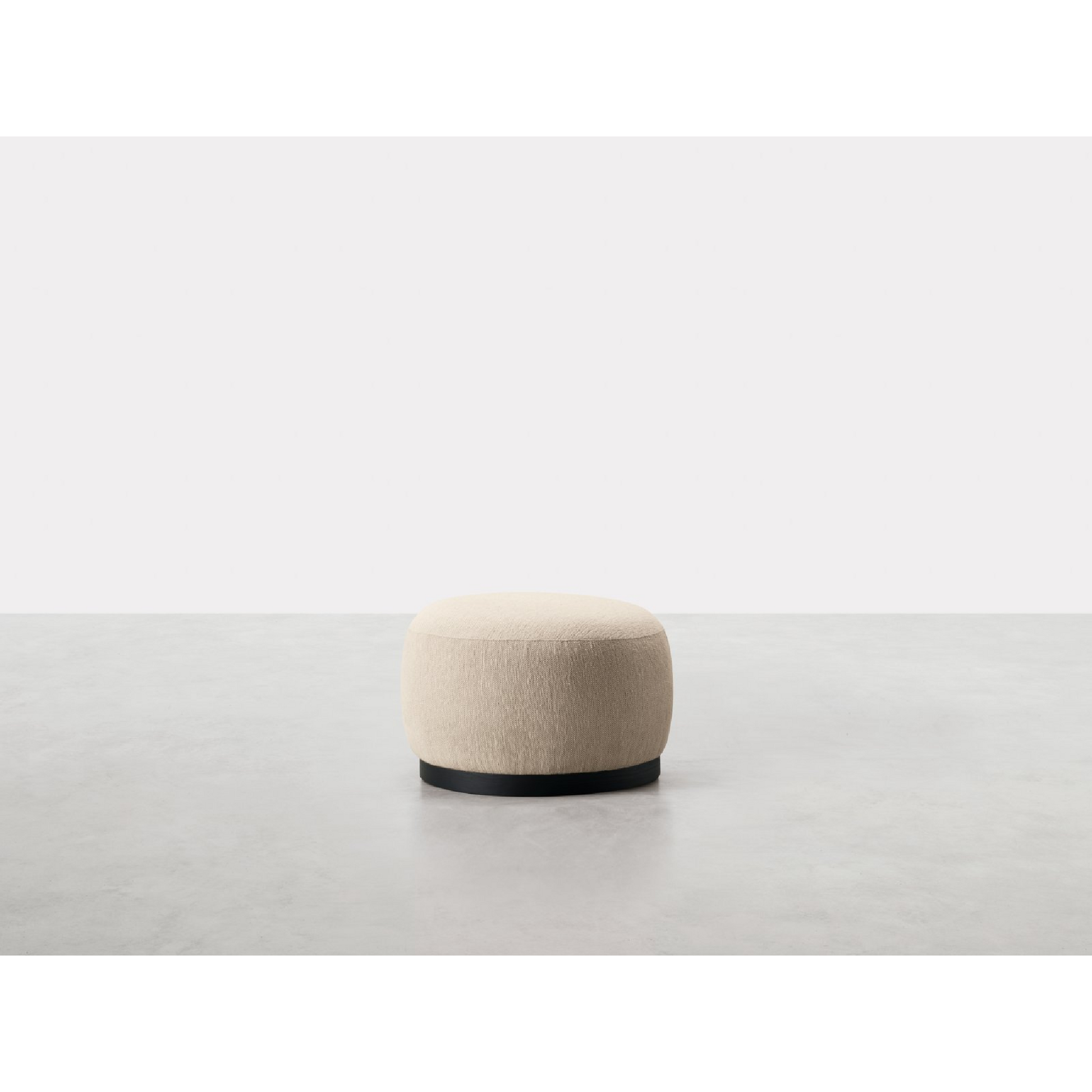 Upholstered Accent Pouf | Somaschini Boris | Italianfurniture.com
