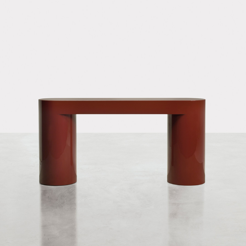 Monolithic Lacquered Console Table | Somaschini Lazy-O | Italianfurniture.com
