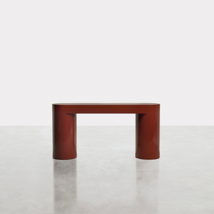 Monolithic Lacquered Console Table | Somaschini Lazy-O | Italianfurniture.com
