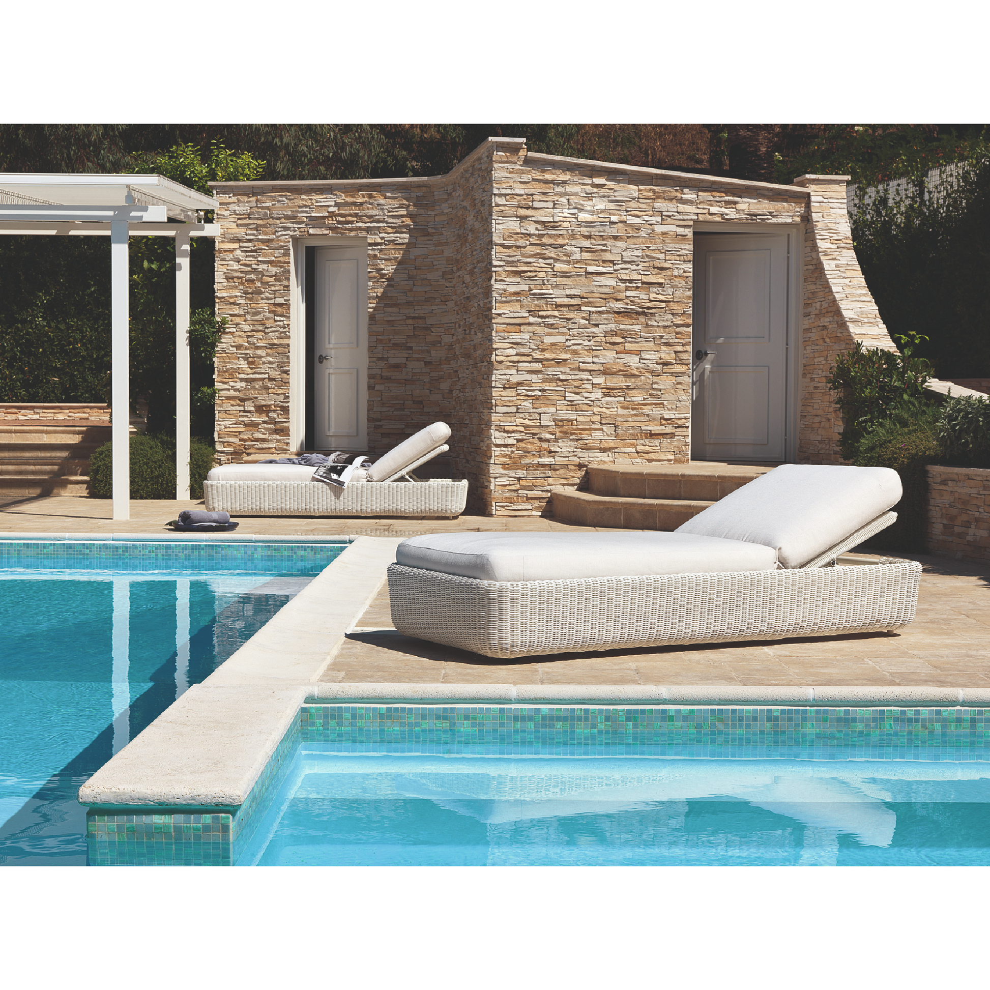 Woven Outdoor Sun Lounger | Unopiu Agorà | Italianfurniture.com