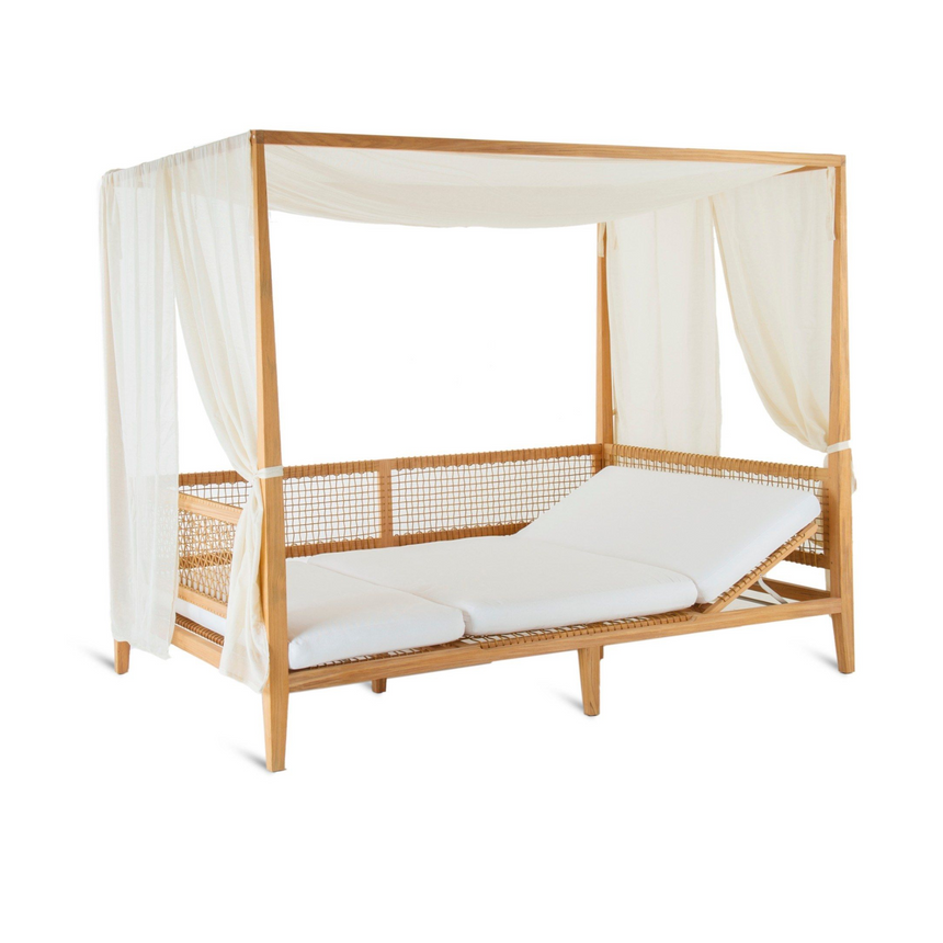 Curtained Teak Sun Bed | Unopiu Synthesis | Italianfurniture.com