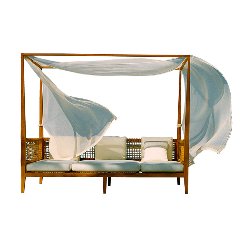 Curtained Teak Sun Bed | Unopiu Synthesis | Italianfurniture.com