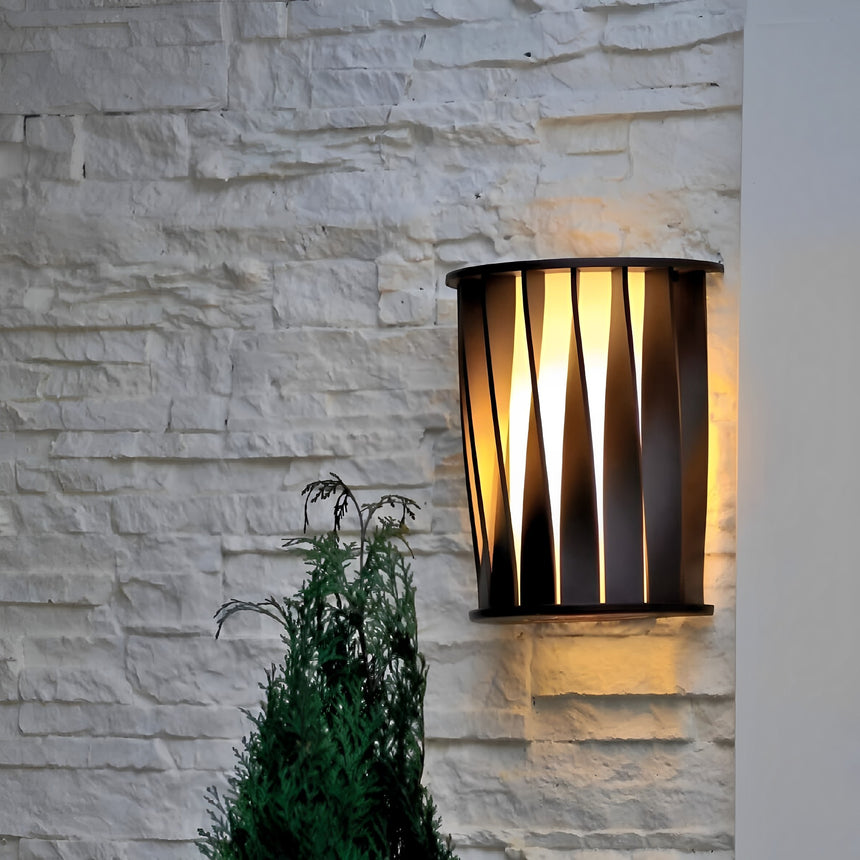 Twisted Outdoor Wall Lamp | Unopiu Aton | Italianfurniture.com