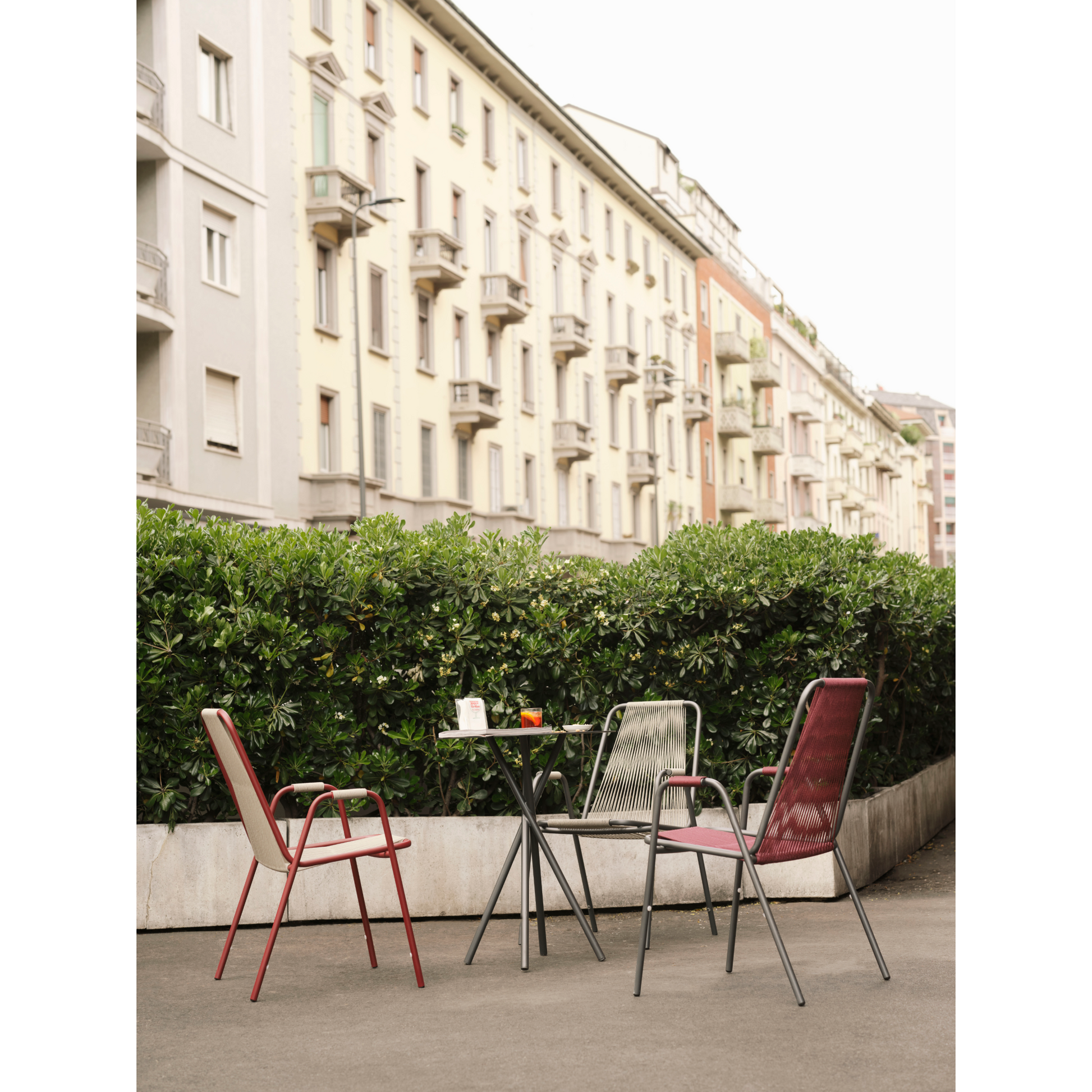 Outdoor Round Side Table | Unopiu Coco | Italianfurniture.com