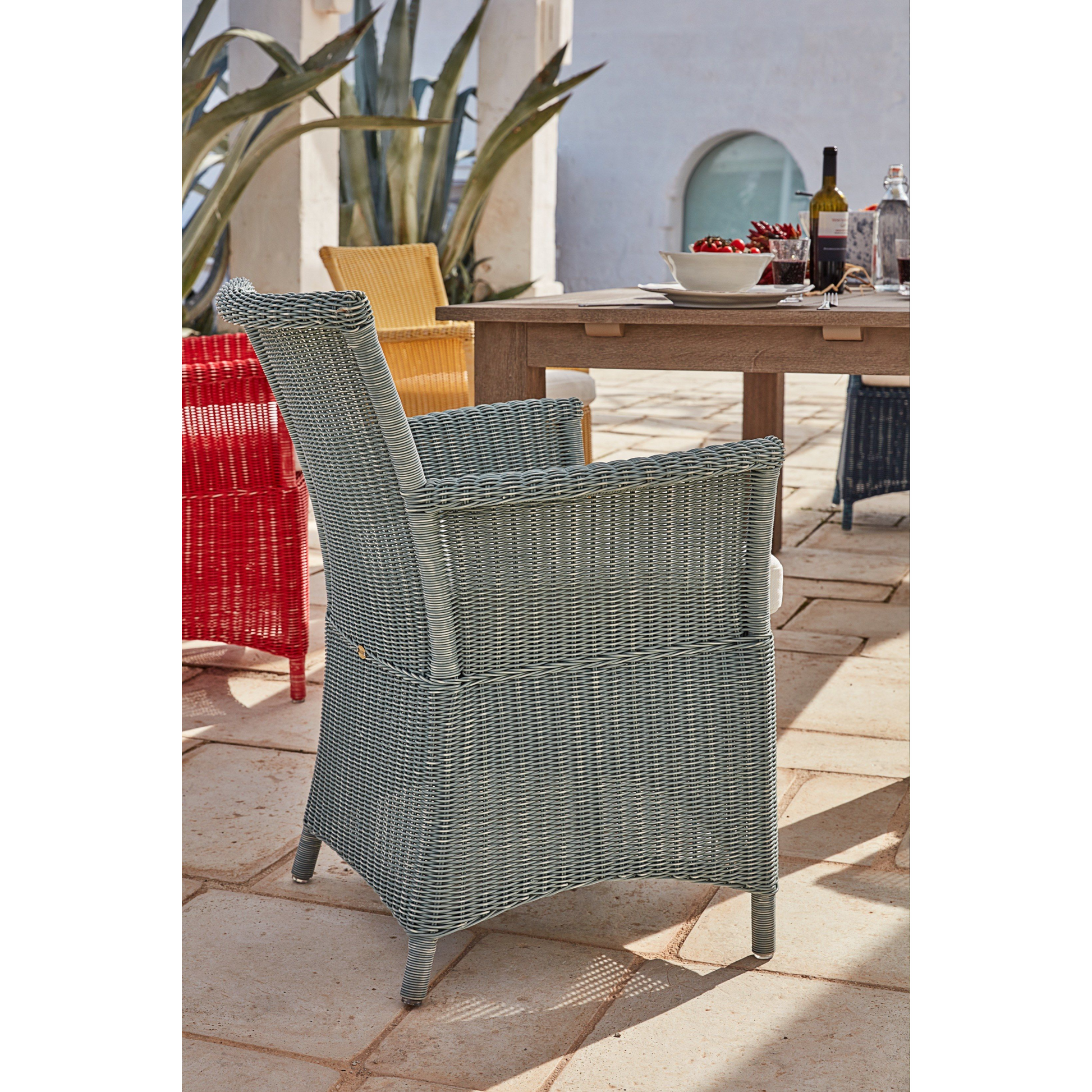 Woven Outdoor Armchair | Unopiu Capri | Italianfurniture.com