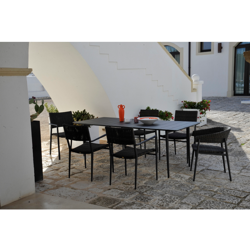 Rectangular Metal Outdoor Dining Table | Unopiu Experience | Italianfurniture.com