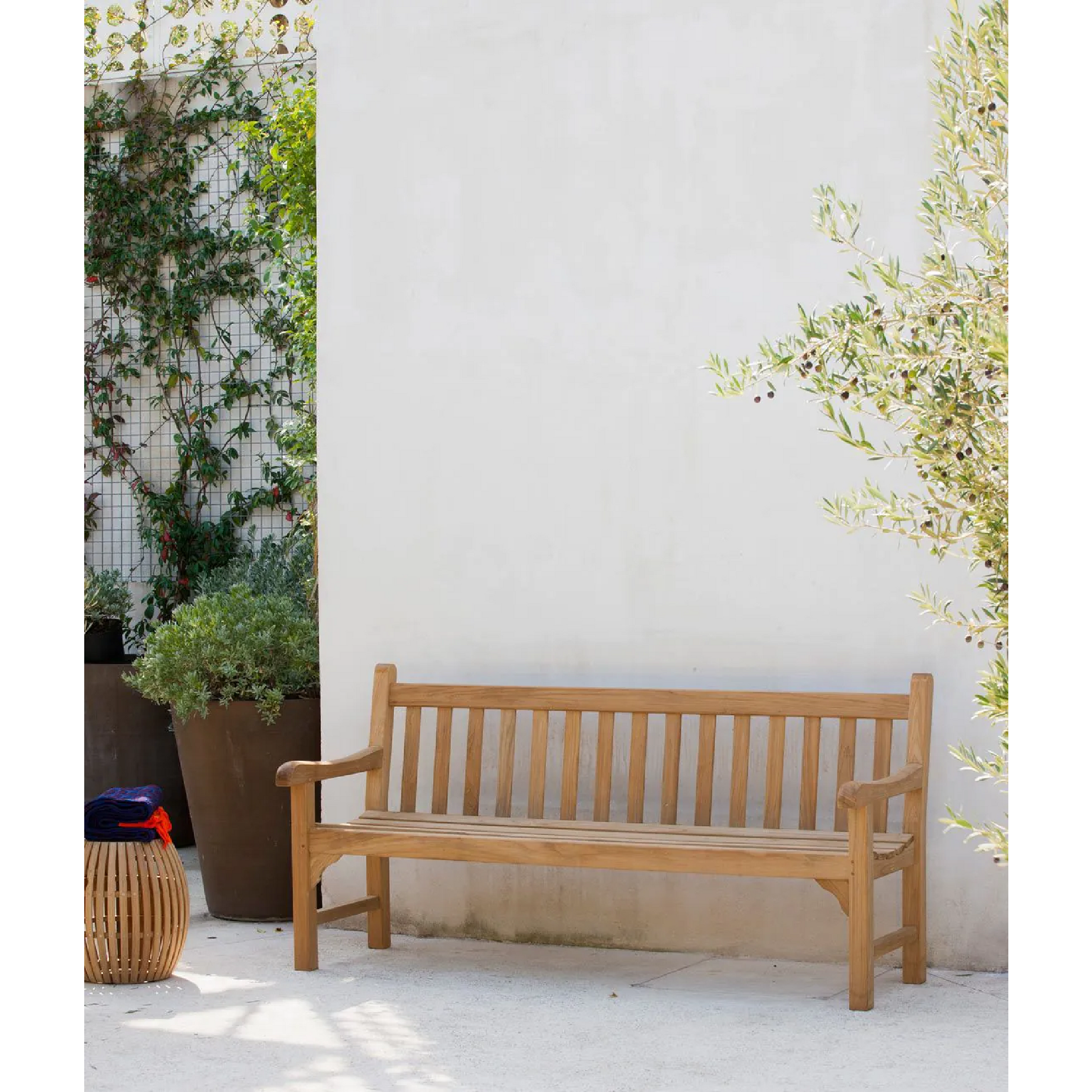 Slatted Teak Outdoor Sofa | Unopiu Chelsea | Italianfurniture.com