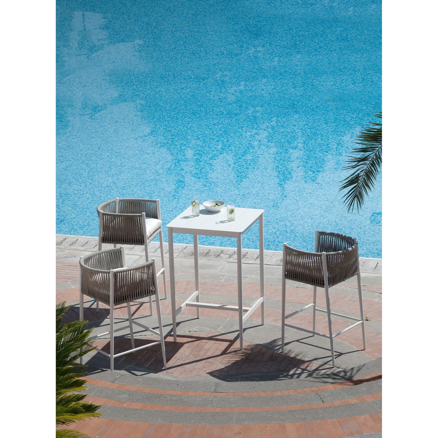 Aluminum Outdoor Counter Stool | Unopiu Luce | Italianfurniture.com