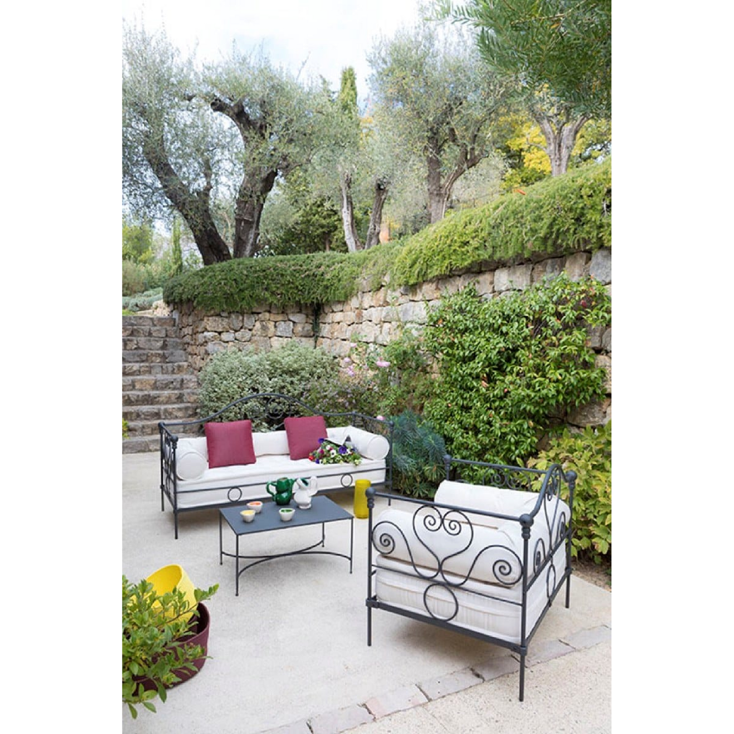 Iron Outdoor Sofa Bed | Unopiu Aurora | Italianfurniture.com