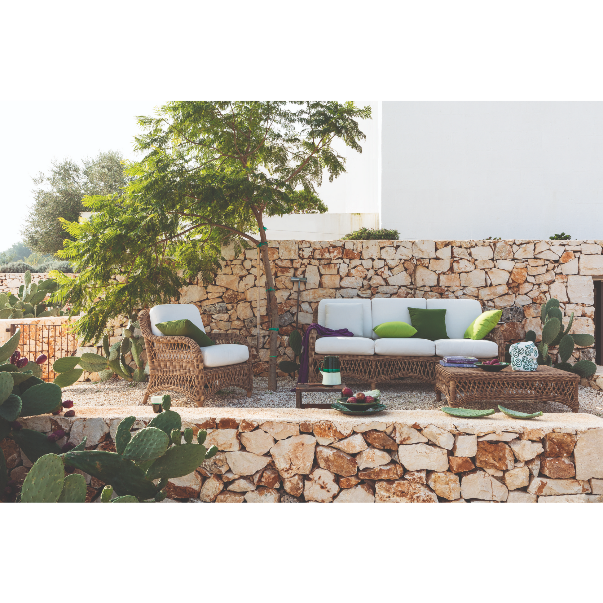 Woven Natural 2-Seater Outdoor Sofa | Unopiu Olimpia | Italianfurniture.com