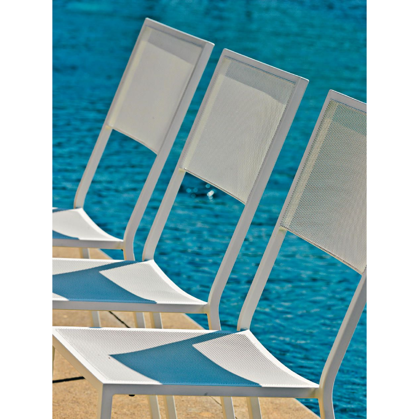 Stackable Iron Outdoor Chair | Unopiu Conrad | Italianfurniture.com