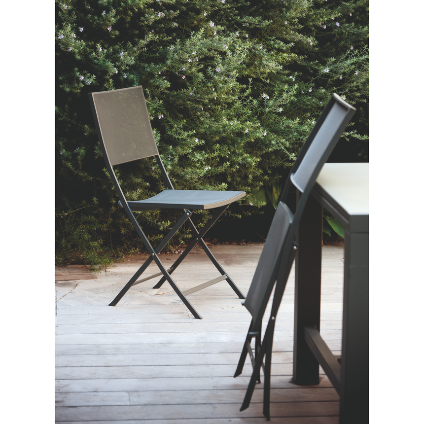 Iron Outdoor Folding Chair | Unopiu Conrad | Italianfurniture.com