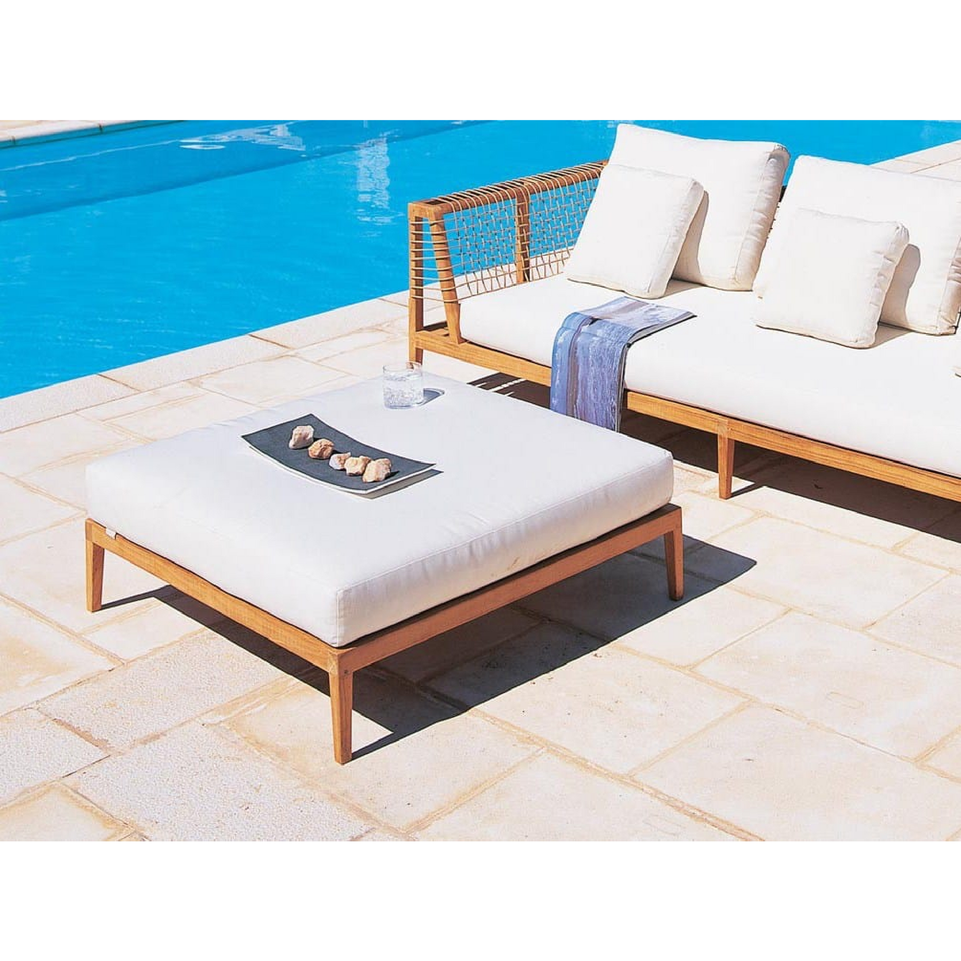 Teak Outdoor Pouf Base | Unopiu Synthesis | Italianfurniture.com